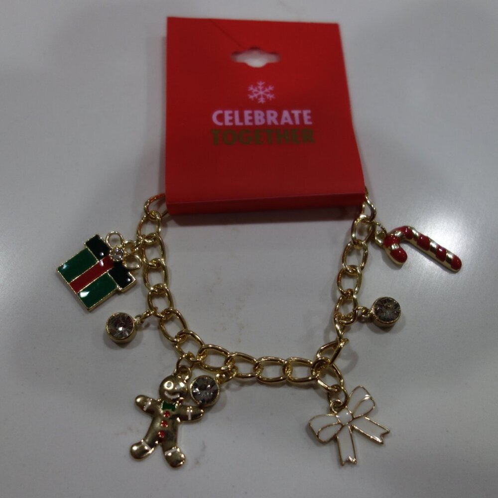 Beautiful Celebrate Christmas Charm Bracelet $18